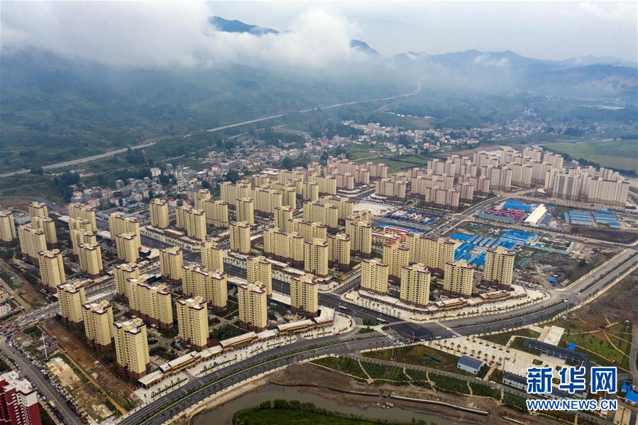 (新華全媒頭條·走向我們的小康生活·決戰(zhàn)決勝脫貧攻堅(jiān)·圖文互動(dòng))(1)決戰(zhàn)烏蒙——中國消除千年貧困的一個(gè)縮影