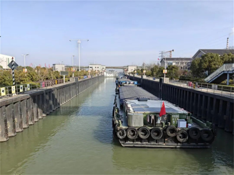 江陰交通：水陸并進“馬”力足 全力跑出“開門紅”125.jpg