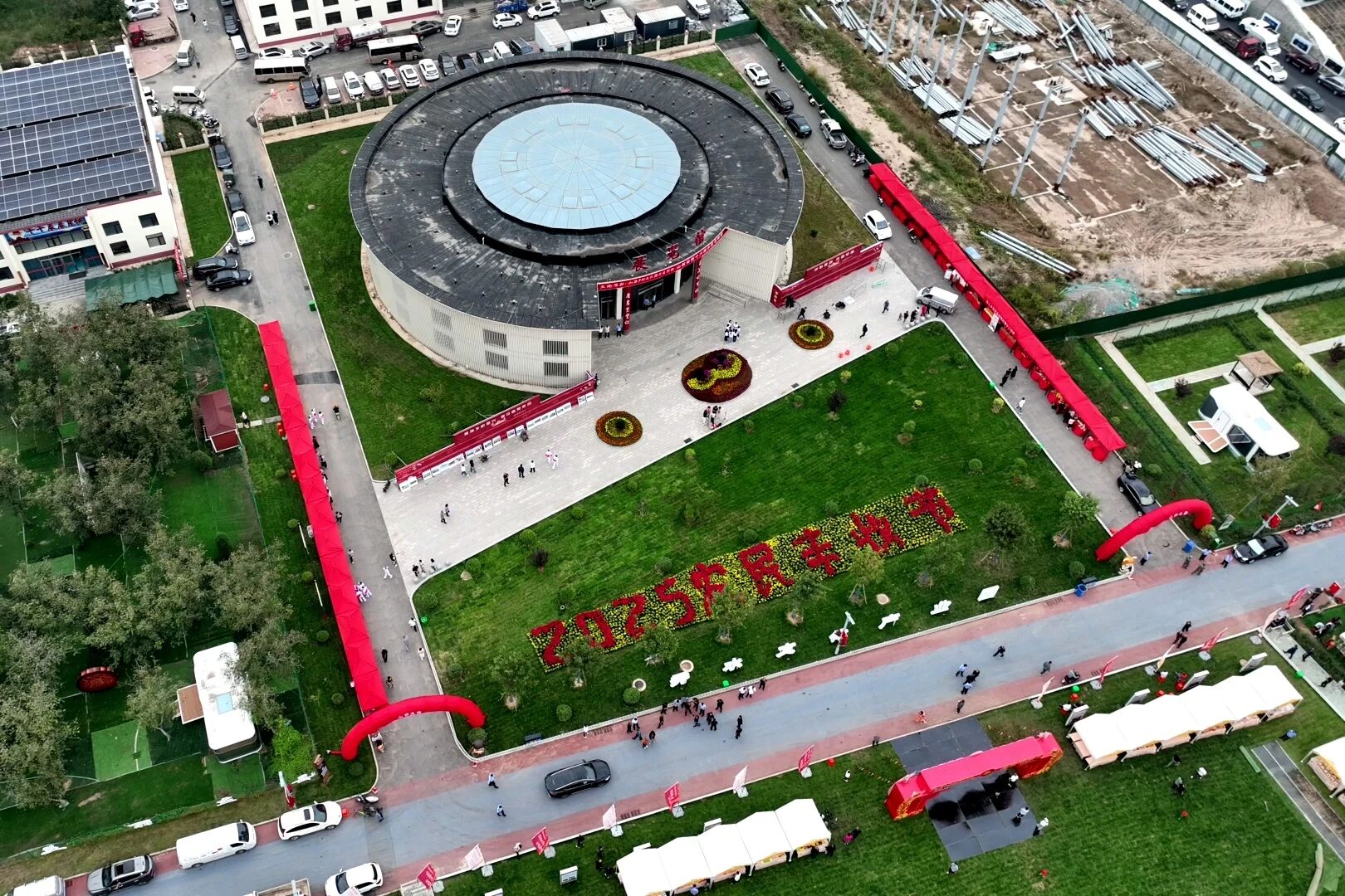 1758081249946240.jpg 5.jpg