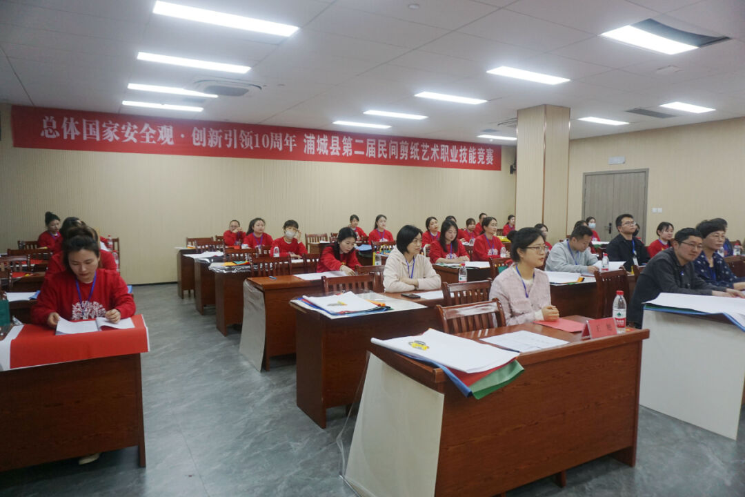 1713493734615360.jpg 1713493734615360.jpg