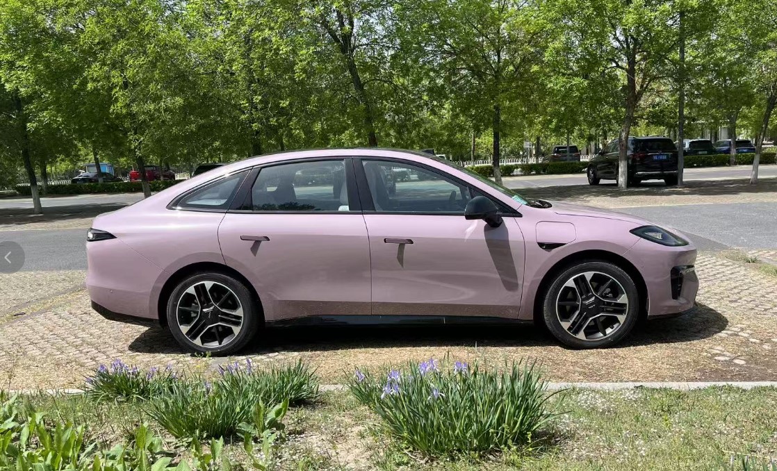 1745493503151871.jpg 3.jpg